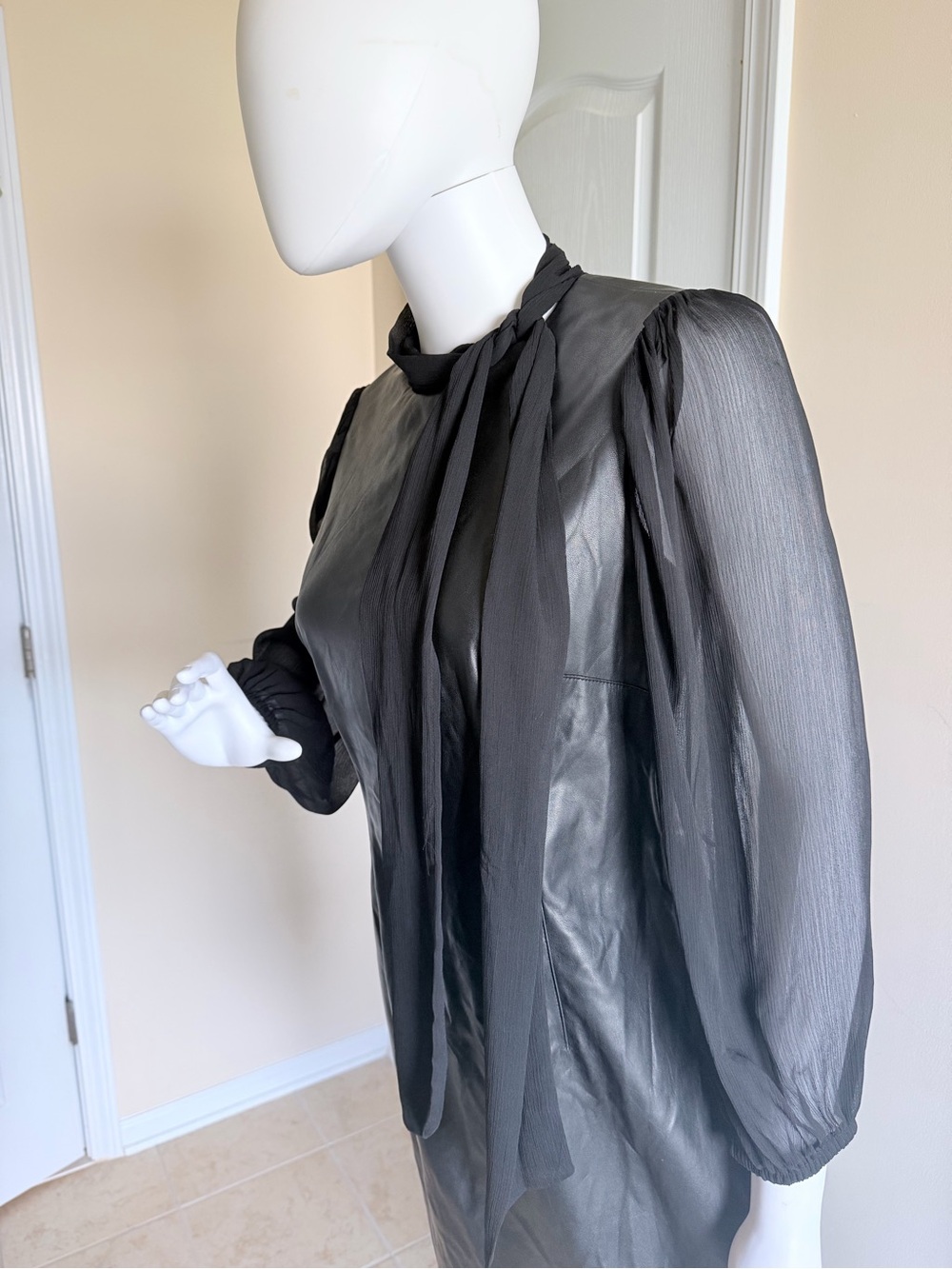 Calvin Klein Black Faux Leather Tie-Neck Midi Dress w/Sheer Sleeves Size 6 - Picture 5 of 8
